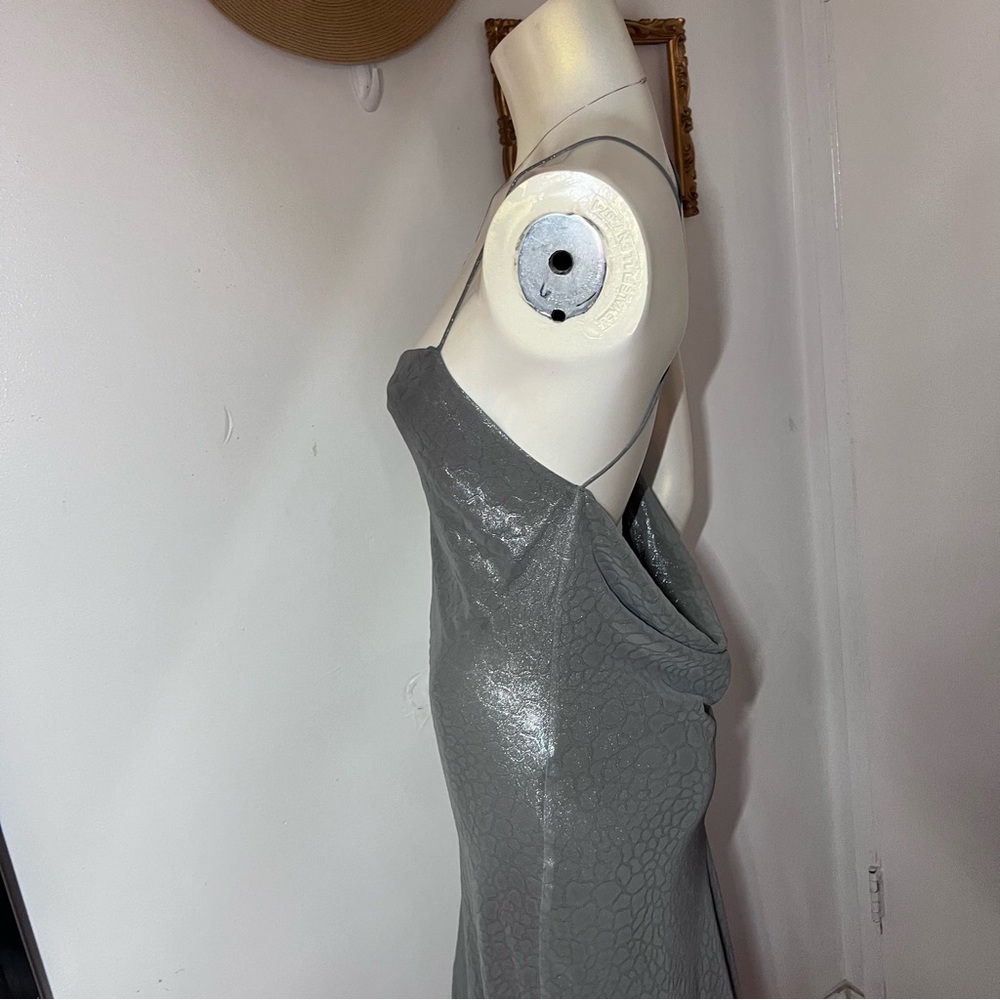 Silence + Noise Silver Slip Dress Size Large AB Maxi Liquid Fluid Backless Silve - Picture 4 of 16
